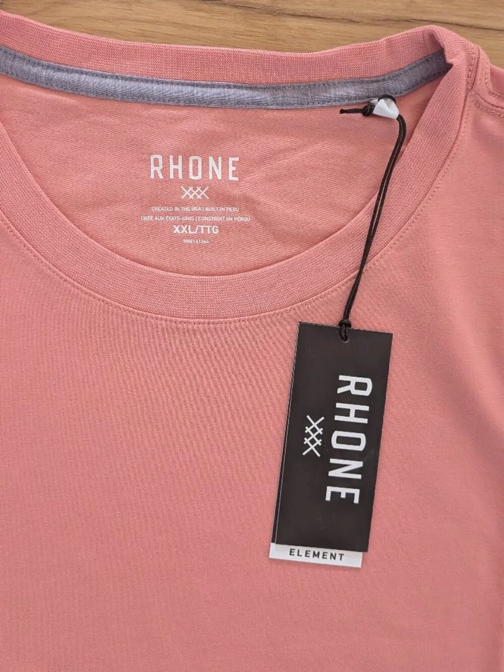 NWT Rhone Element Tee Salmon XXL Crew Neck GoldFusion Anti-Odor - Picture 3 of 7
